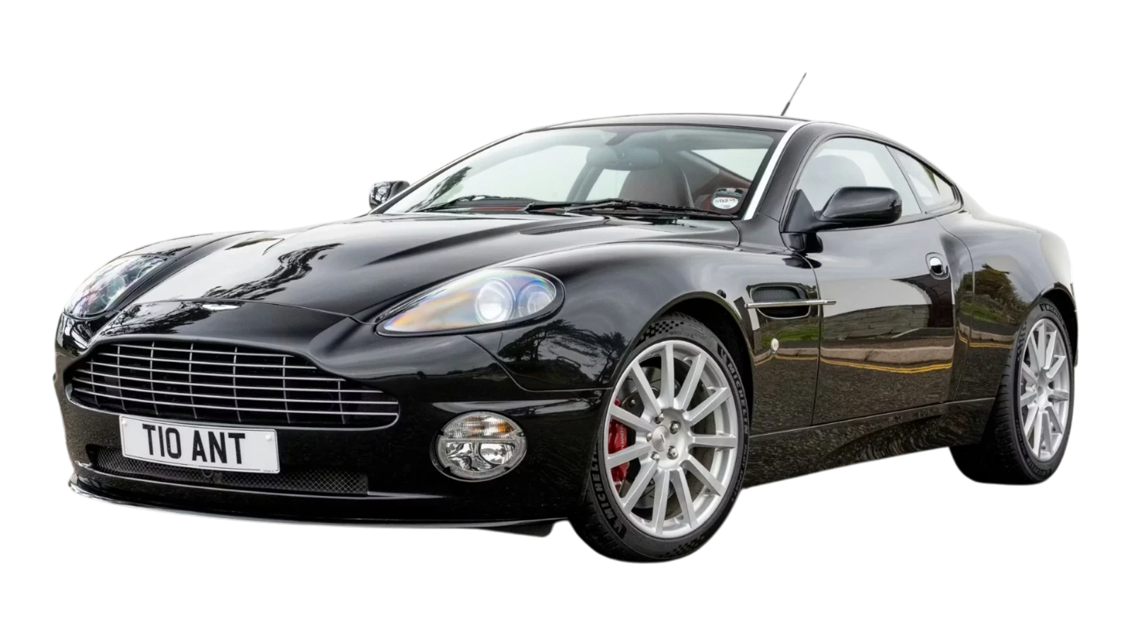 ASTON MARTIN DBS V12